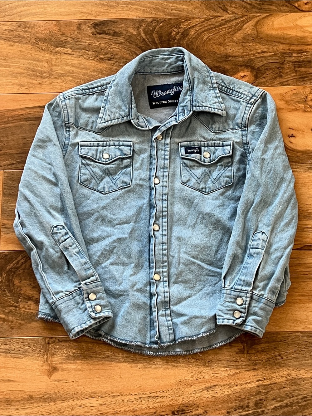 Wrangler Boys Denim Western Pearl Snap Shirt XS 3-4 Long Sleeves Cowboy Rodeo